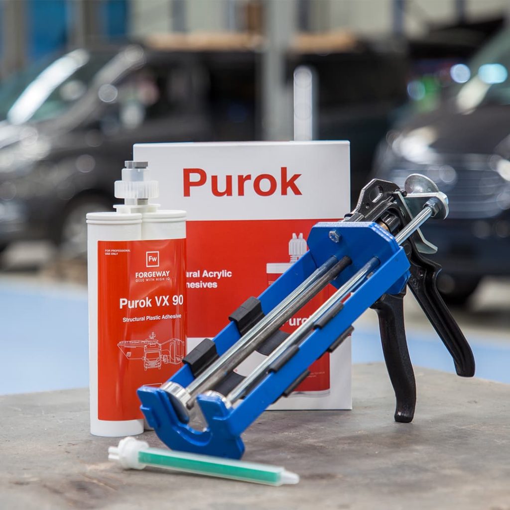 Purok VX90 bonds plastics even with low surface energy
